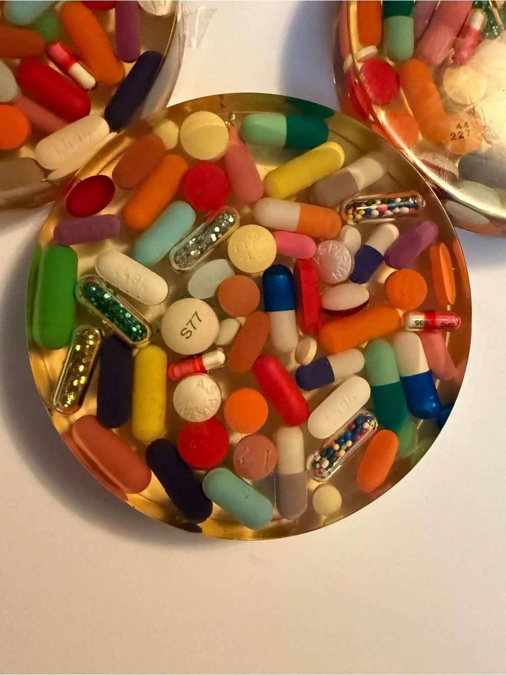 Resin Confetti Pill Coasters - Multicolor Decorative Set of 4